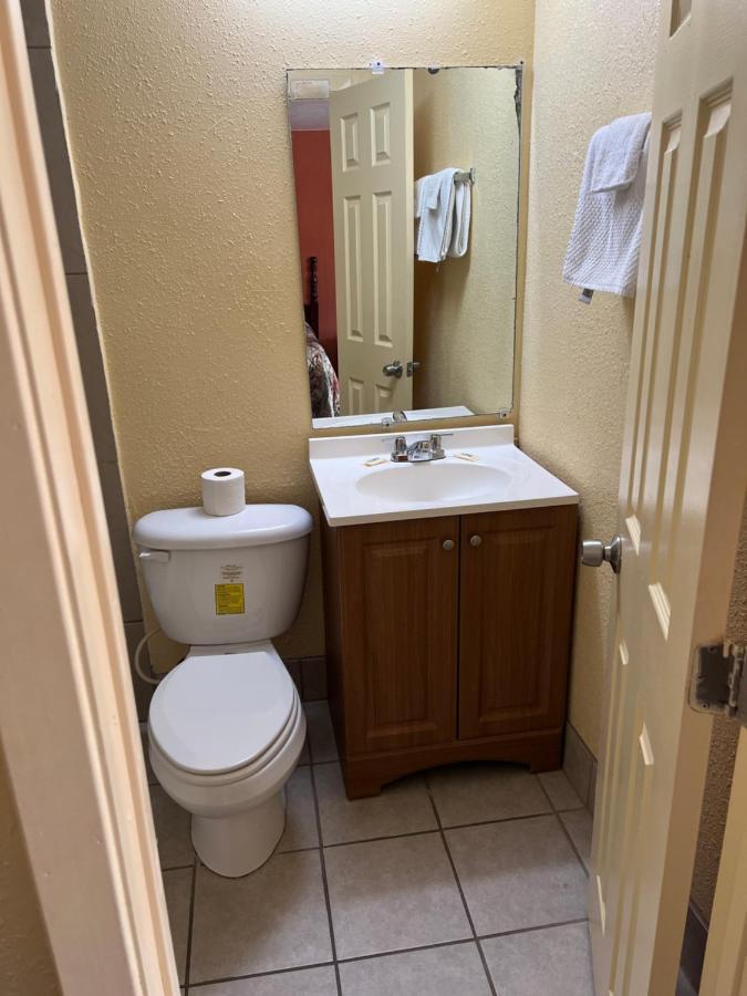 Economy Inn Odessa Zewnętrze zdjęcie