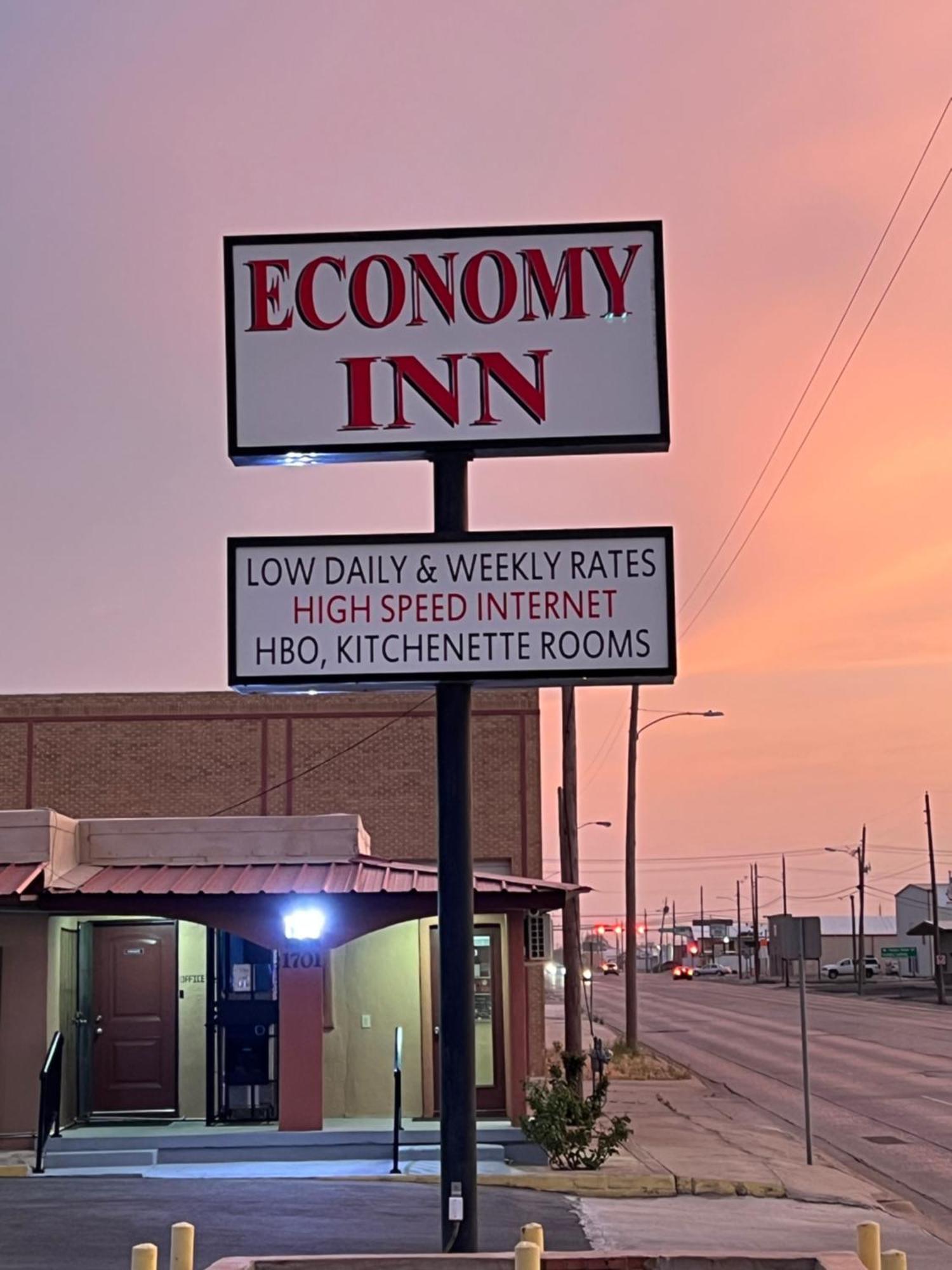 Economy Inn Odessa Zewnętrze zdjęcie
